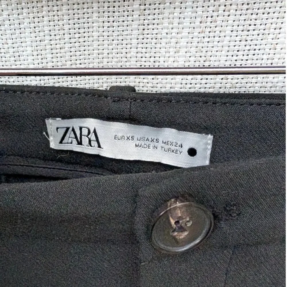 Zara Pants Womens XS Full Length Trousers Black Pleated Straight Leg Ankle Slit